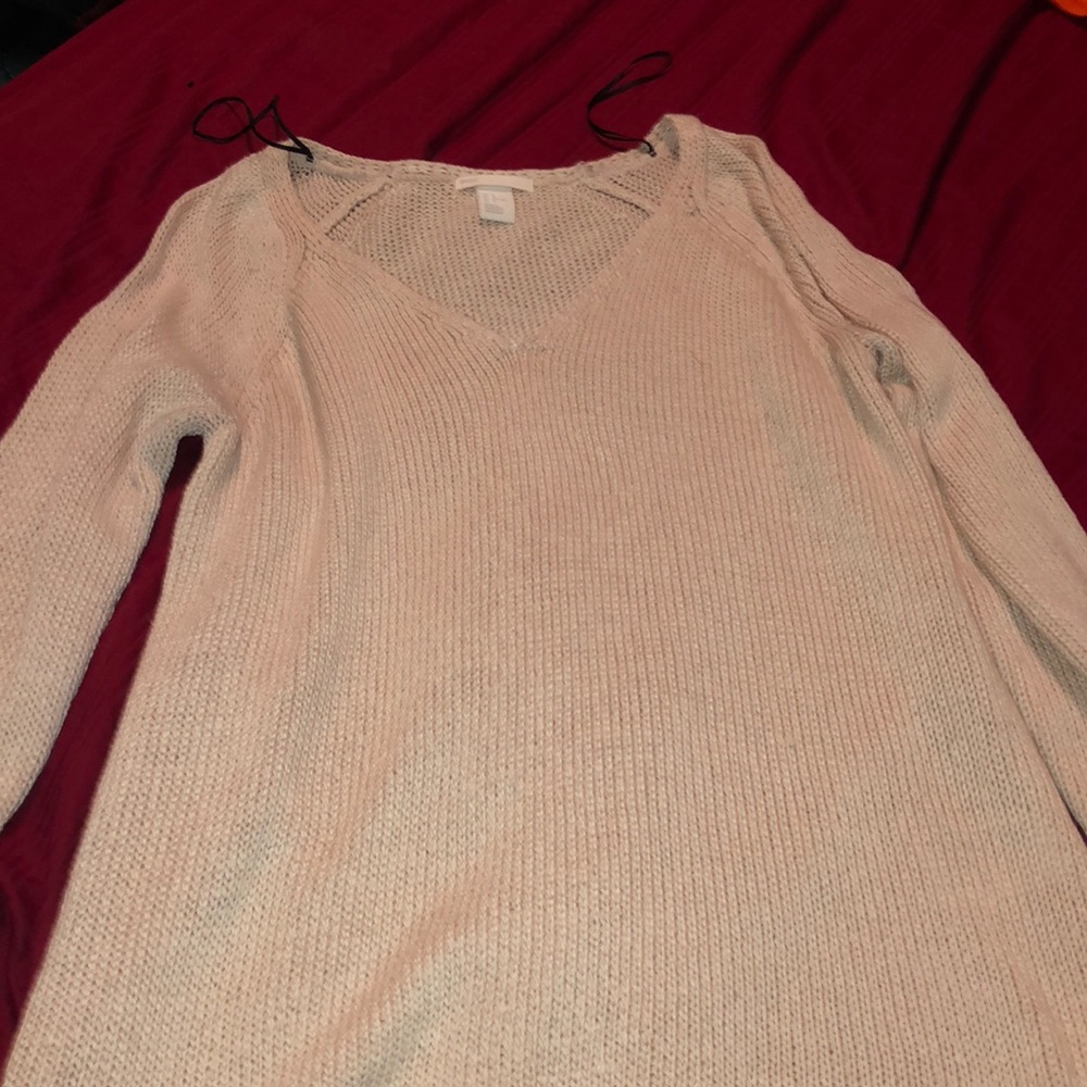 Two sweaters - Picture 2 of 4